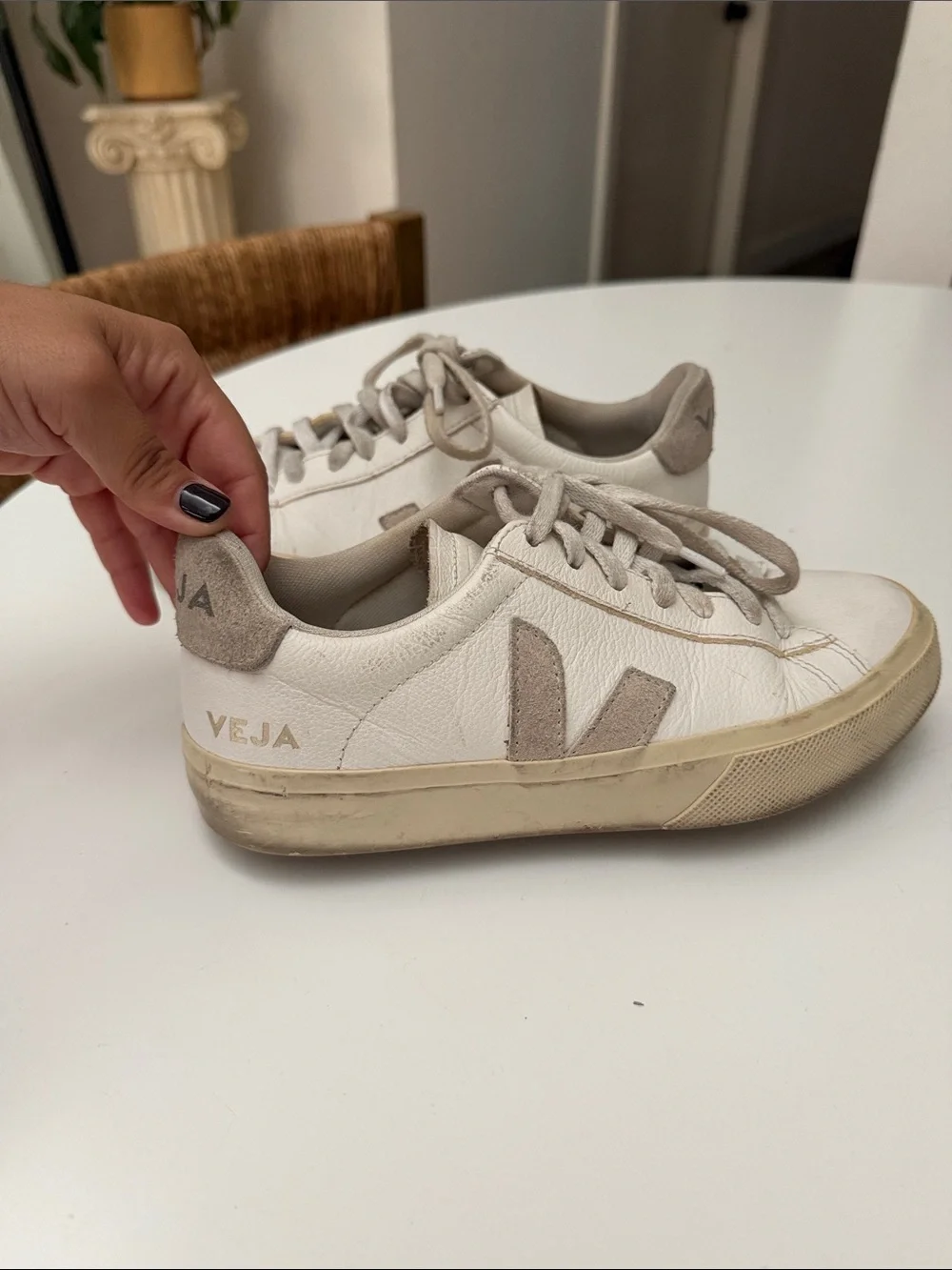 Veja White Leather Sneakers! Size 5!